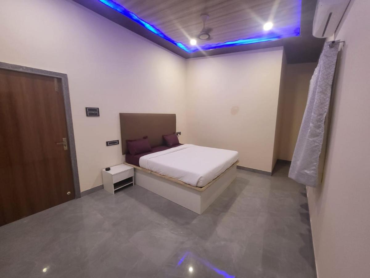 Nazrana 2Bhk Villa Lonavala Buitenkant foto